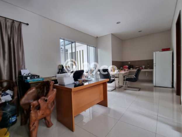 Dijual Rumah Mewah Megah Dengan View Cantik di BSD Eminent, Tangerang Dijual Rumah Mewah Megah Dengan View Cantik di BSD Eminent, Tangerang