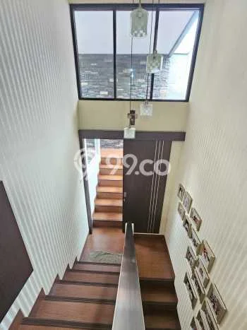 Dijual Rumah Luas Megah Dengan View Eksklusif di Lippo Karawaci, Tangerang Dijual Rumah Luas Megah Dengan View Eksklusif di Lippo Karawaci, Tangerang