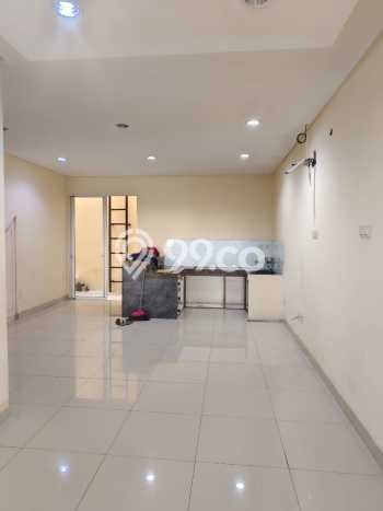 Jual Rumah Mewah Megah Dengan View Cantik di Pantai Indah Kapuk, Jakarta Utara Jual Rumah Mewah Megah Dengan View Cantik di Pantai Indah Kapuk, Jakarta Utara