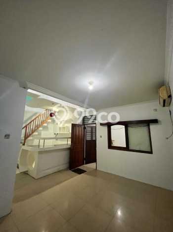 For Sale! Premium House LT 120m2 Desain Modern di Muara Karang For Sale! Premium House LT 120m2 Desain Modern di Muara Karang