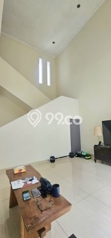 Ready to Use! Premium House LT 325m2 Desain Elegan di Alam Sutera Ready to Use! Premium House LT 325m2 Desain Elegan di Alam Sutera