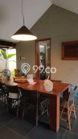 Jual Rumah Luas Megah Dengan View Eksklusif di Gading Serpong, Tangerang Jual Rumah Luas Megah Dengan View Eksklusif di Gading Serpong, Tangerang