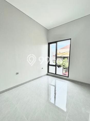 Rumah Luxury Modern Siap Huni di BSD Tangerang Rumah Luxury Modern Siap Huni di BSD Tangerang