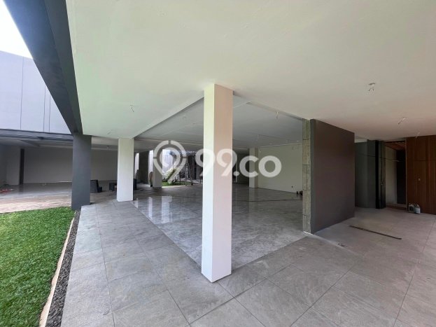 Rumah Luxury Modern Tanpa Renovasi di Cinere Jakarta Selatan Rumah Luxury Modern Tanpa Renovasi di Cinere Jakarta Selatan