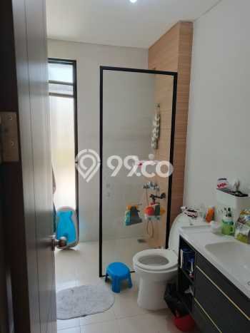 Rumah Minimalis 5 Kamar LT 135m2 di BSD Rumah Minimalis 5 Kamar LT 135m2 di BSD