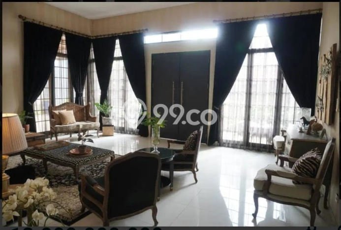 Hunian Mewah Dijual LT 280m2 di Menteng, Jakarta Pusat Hunian Mewah Dijual LT 280m2 di Menteng, Jakarta Pusat