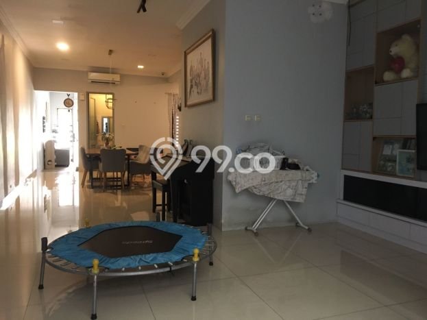 Dijual Rumah Luas Megah Dengan View Cantik di Puri Mansion, Jakarta Barat Dijual Rumah Luas Megah Dengan View Cantik di Puri Mansion, Jakarta Barat