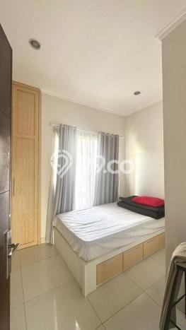 Dijual Rumah Strategis Bagus Punya 2 KT di Ciputat Timur Tangerang Selatan SHM Dijual Rumah Strategis Bagus Punya 2 KT di Ciputat Timur Tangerang Selatan SHM