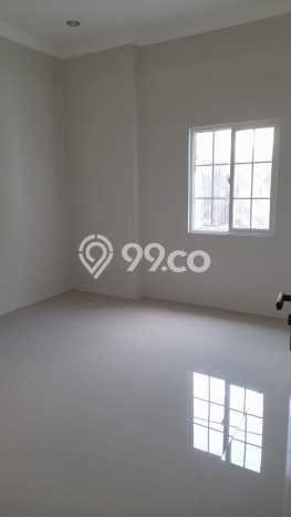 Hunian Nyaman Asri 4 KT Siap Huni di BSD Tangerang Hunian Nyaman Asri 4 KT Siap Huni di BSD Tangerang