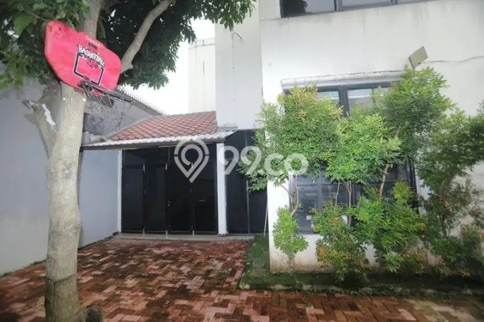 Unit Kantor Dijual di Jagakarsa Jakarta Selatan Luas Tanah 1100m2, Luas Bangunan 1126m2 Unit Kantor Dijual di Jagakarsa Jakarta Selatan Luas Tanah 1100m2, Luas Bangunan 1126m2