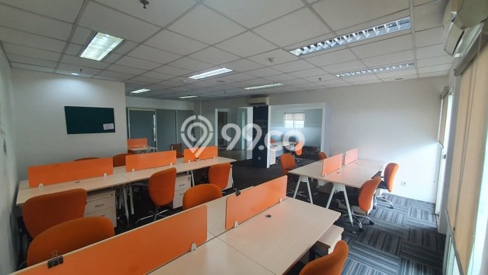 Unit Kantor Paling Strategis di Tanah Abang Jakarta Pusat dengan LB 142m2 Unit Kantor Paling Strategis di Tanah Abang Jakarta Pusat dengan LB 142m2