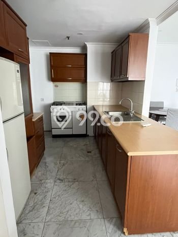 Sewa Apartemen Minimalis 117m2 Punya 3 KT, 2 KM, Lokasi di Kebayoran Lama Sewa Apartemen Minimalis 117m2 Punya 3 KT, 2 KM, Lokasi di Kebayoran Lama