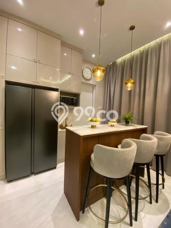 Hunian Mewah LB 283m2 Siap Pakai Desain Elegan di Gading Serpong, Tangerang Hunian Mewah LB 283m2 Siap Pakai Desain Elegan di Gading Serpong, Tangerang