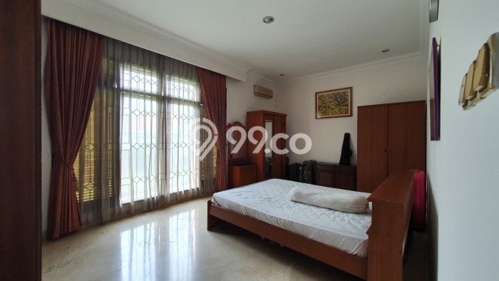 Rumah di Pondok Bambu, Jakarta Timur, LT 570m² Bangunan 507m² Rumah di Pondok Bambu, Jakarta Timur, LT 570m² Bangunan 507m²