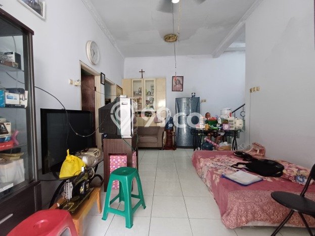 Rumah Strategis Minimalis Lb 137m2 di Jatinegara, Jakarta Timur Rumah Strategis Minimalis Lb 137m2 di Jatinegara, Jakarta Timur
