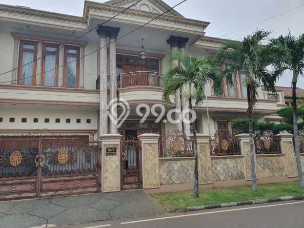 Lokasi strategis! Rumah siap huni disewakan di Cempaka Putih LB 550m2 Lokasi strategis! Rumah siap huni disewakan di Cempaka Putih LB 550m2