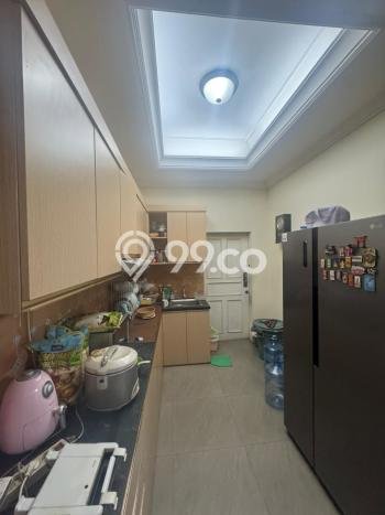Hunian Mewah LB 210m2 Siap Huni Desain Elegan di Rawamangun, Jakarta Timur Hunian Mewah LB 210m2 Siap Huni Desain Elegan di Rawamangun, Jakarta Timur