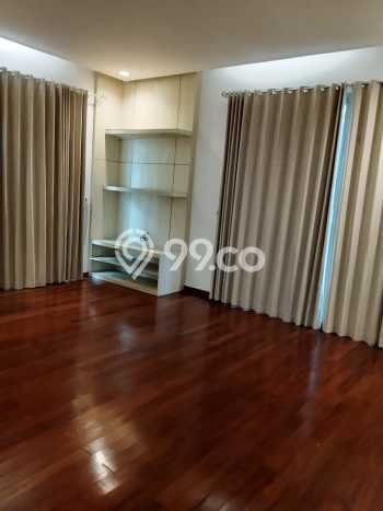Rumah Elit LB 400m2 Siap Huni Desain Elegan di BSD The Green, Tangerang Rumah Elit LB 400m2 Siap Huni Desain Elegan di BSD The Green, Tangerang