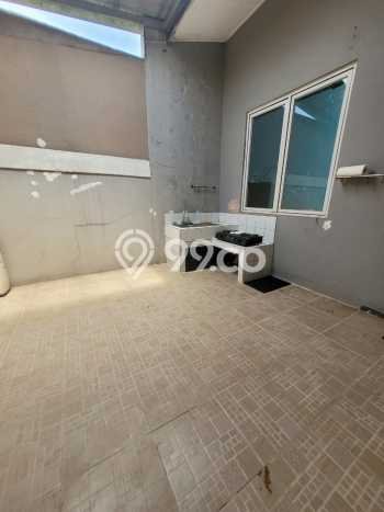 DIJUAL CEPAT! Rumah Siap Huni Lokasi Premium BSD, Luas 105m² Bangunan 60m² DIJUAL CEPAT! Rumah Siap Huni Lokasi Premium BSD, Luas 105m² Bangunan 60m²
