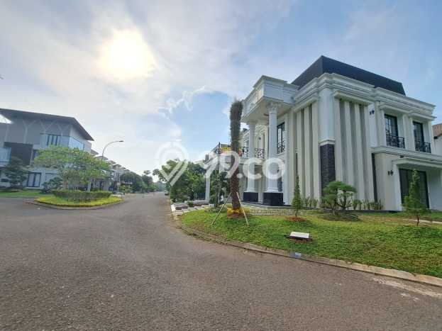 Hunian Nyaman 4 KT di BSD, Tangerang - LT 224m² Hunian Nyaman 4 KT di BSD, Tangerang - LT 224m²