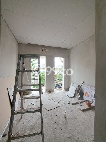 INVESTASI TEPAT! Rumah di BSD, Luas 245m² Bangunan 320m² INVESTASI TEPAT! Rumah di BSD, Luas 245m² Bangunan 320m²