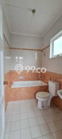 Rumah Lokasi Strategis area BSD Taman Giri Loka, Tangerang, LT 250m² LB 153m² Rumah Lokasi Strategis area BSD Taman Giri Loka, Tangerang, LT 250m² LB 153m²