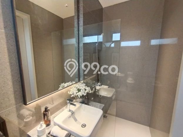 Rumah Elit LB 265m2 Siap Huni Desain Elegan di BSD City, Tangerang Rumah Elit LB 265m2 Siap Huni Desain Elegan di BSD City, Tangerang
