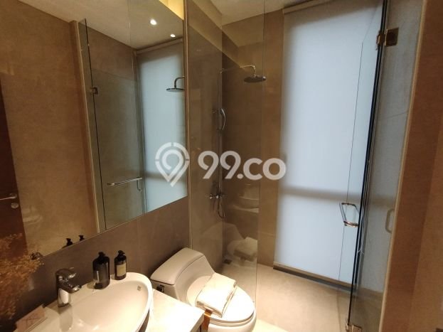 Rumah Elit Modern Tanpa Renovasi di BSD City Tangerang Rumah Elit Modern Tanpa Renovasi di BSD City Tangerang