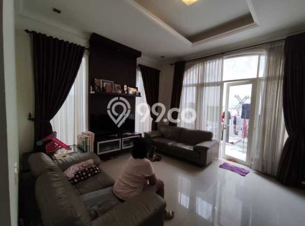 Hunian Eksklusif Dijual LT 300m2 di Serpong, Tangerang Selatan Hunian Eksklusif Dijual LT 300m2 di Serpong, Tangerang Selatan