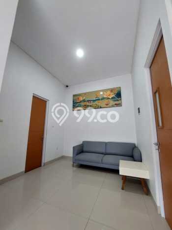 Rumah Elit Modern Tanpa Renovasi di BSD Nusaloka Tangerang Rumah Elit Modern Tanpa Renovasi di BSD Nusaloka Tangerang
