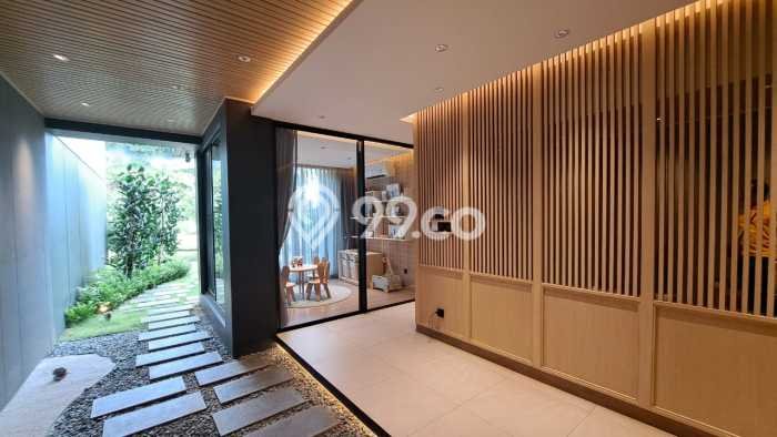 Dijual Rumah Luas Megah Dengan View Cantik di BSD City, Tangerang Dijual Rumah Luas Megah Dengan View Cantik di BSD City, Tangerang