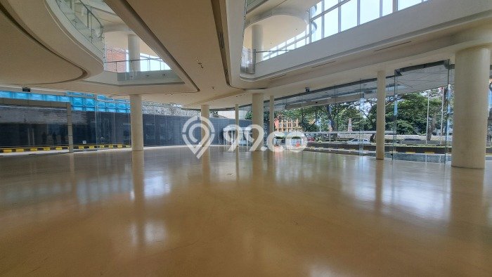 Kantor untuk disewa di BSD punya LT 6000m2 & LB 700m2 harga sewa kompetitif Kantor untuk disewa di BSD punya LT 6000m2 & LB 700m2 harga sewa kompetitif
