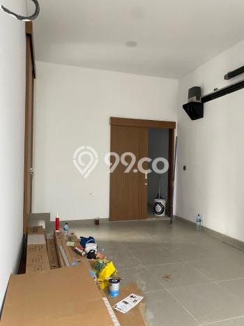 Rumah Mewah LB 352m2 Siap Huni Desain Elegan di BSD Delatinos, Tangerang Rumah Mewah LB 352m2 Siap Huni Desain Elegan di BSD Delatinos, Tangerang