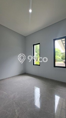 Rumah Mewah Siap Huni LT 190m2 di Serpong Utara, Tangerang Selatan Rumah Mewah Siap Huni LT 190m2 di Serpong Utara, Tangerang Selatan