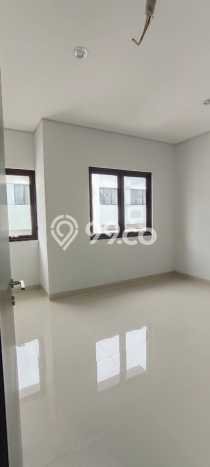 For Sale Rumah 2 Kamar Lokasi Strategis Nyaman dan Strategis di Depok For Sale Rumah 2 Kamar Lokasi Strategis Nyaman dan Strategis di Depok