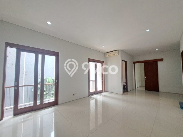 Best Deal Hunian Mewah Ideal dan Luas di Kebayoran Baru, Jakarta Selatan Best Deal Hunian Mewah Ideal dan Luas di Kebayoran Baru, Jakarta Selatan