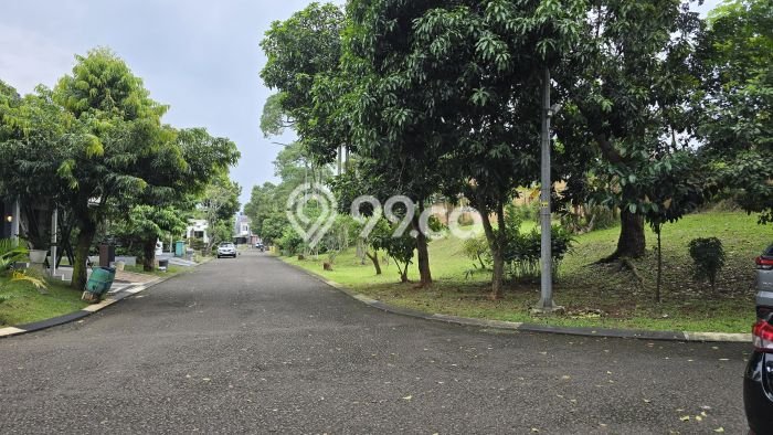 Rumah Luas Asri 2 KT Siap Pakai di BSD Kencana Loka Tangerang Rumah Luas Asri 2 KT Siap Pakai di BSD Kencana Loka Tangerang