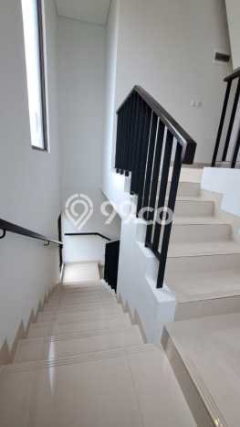 For Sale! Premium House LT 190m2 Desain Modern di BSD City For Sale! Premium House LT 190m2 Desain Modern di BSD City
