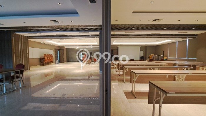 Unit Kantor disewakan di BSD Tangerang Selatan dengan LT 6000m2 / LB 500m2 Unit Kantor disewakan di BSD Tangerang Selatan dengan LT 6000m2 / LB 500m2