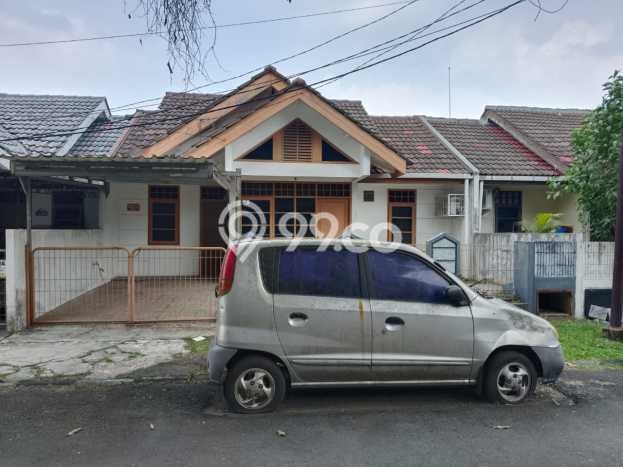 Dijual Hunian Rumah Terawat 3 Kamar di BSD Nusaloka, Tangerang Dijual Hunian Rumah Terawat 3 Kamar di BSD Nusaloka, Tangerang