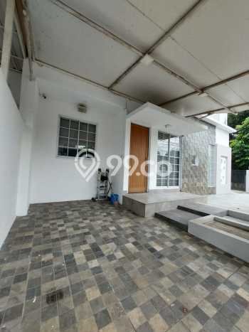 Rumah Elit Modern Tanpa Renovasi di BSD Nusaloka Tangerang Rumah Elit Modern Tanpa Renovasi di BSD Nusaloka Tangerang