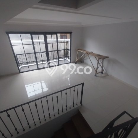 Rumah Elit LB 212m2 Siap Pakai Desain Elegan di Ragunan, Jakarta Selatan Rumah Elit LB 212m2 Siap Pakai Desain Elegan di Ragunan, Jakarta Selatan