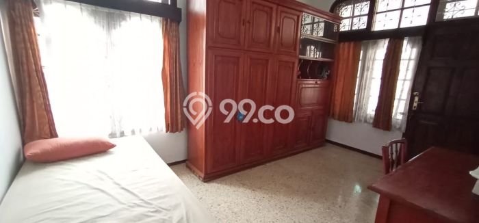 Komersial Dijual di Prime Area Jakarta Timur Luas 300m2 Komersial Dijual di Prime Area Jakarta Timur Luas 300m2