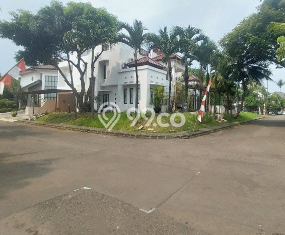 Jual Rumah Luas Megah Dengan View Cantik di Bintaro, Tangerang Selatan Jual Rumah Luas Megah Dengan View Cantik di Bintaro, Tangerang Selatan