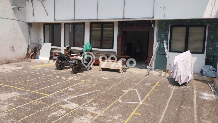 Unit Komersial Dijual di Ciputat Timur Tangerang Selatan 750m2 Unit Komersial Dijual di Ciputat Timur Tangerang Selatan 750m2