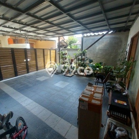 For Sale! Luxury House LT 200m2 Desain Elegan di Cipete For Sale! Luxury House LT 200m2 Desain Elegan di Cipete