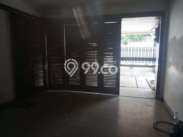 Rumah Elit Modern Siap Huni di Tanah Kusir Jakarta Selatan Rumah Elit Modern Siap Huni di Tanah Kusir Jakarta Selatan