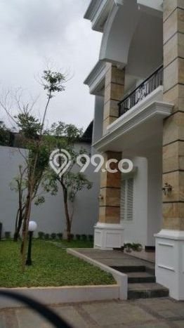 Disewakan! Rumah 4 Kamar Tidur &
4 Kamar Mandi di Lebak Bulus, Jakarta Selatan Disewakan! Rumah 4 Kamar Tidur &
4 Kamar Mandi di Lebak Bulus, Jakarta Selatan