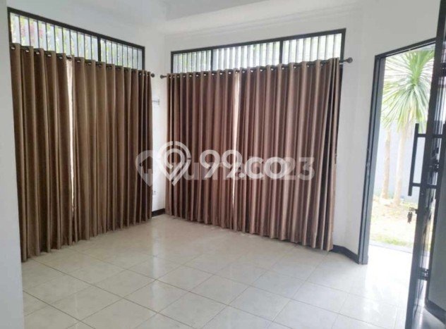 Hunian Mewah LB 200m2 Siap Huni Desain Elegan di Bintaro, Jakarta Selatan Hunian Mewah LB 200m2 Siap Huni Desain Elegan di Bintaro, Jakarta Selatan