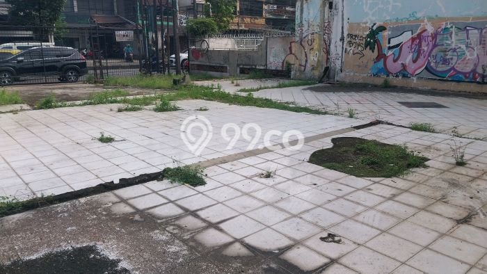 Unit Komersial Dijual di Ciputat Timur Tangerang Selatan 750m2 Unit Komersial Dijual di Ciputat Timur Tangerang Selatan 750m2
